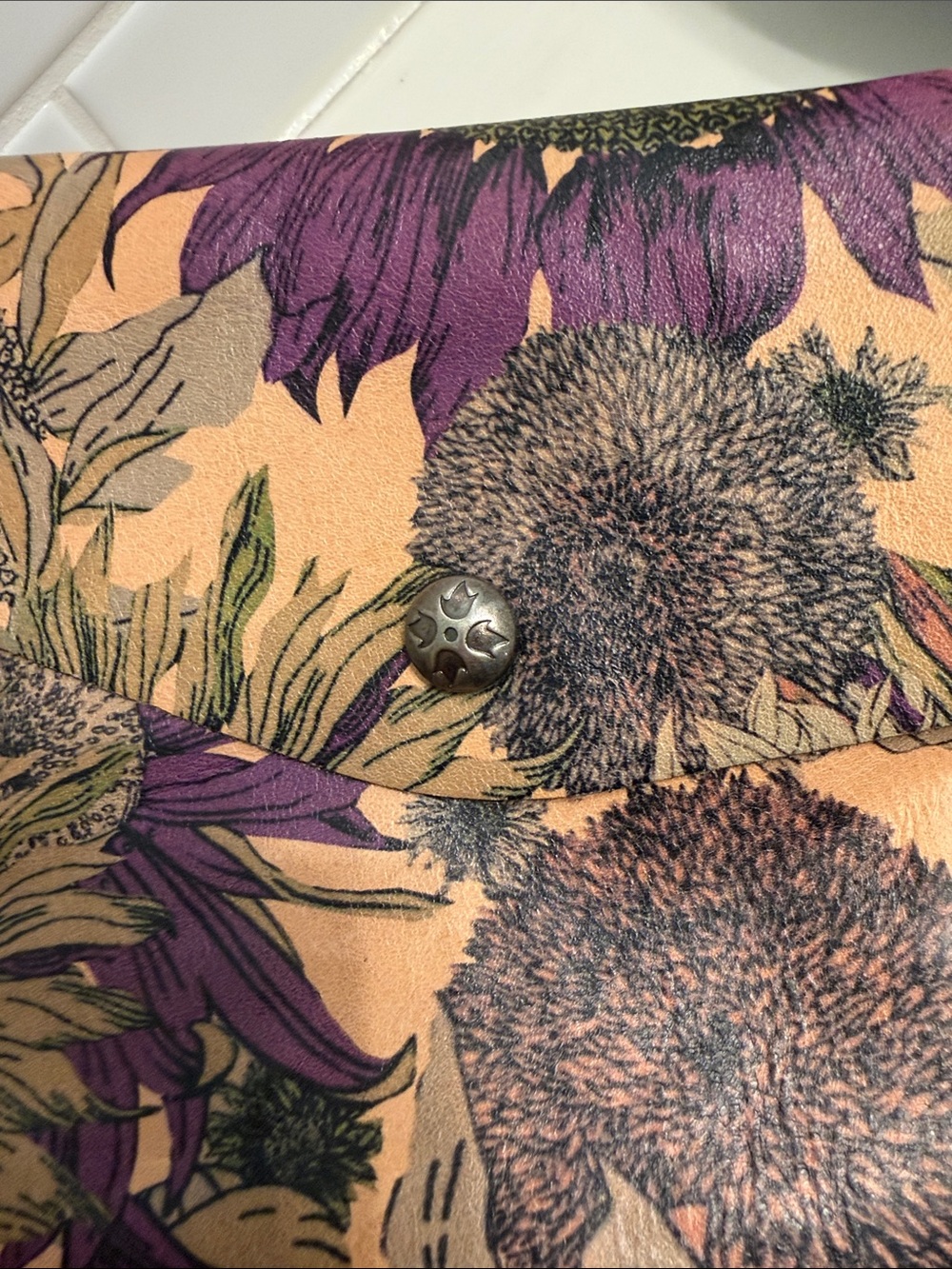 Patricia Nash Yellow Beige Floral Sunflower Clutch with Purple Accents - Picture 4 of 8